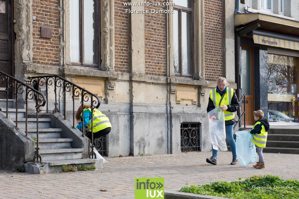 //media/jw_sigpro/users/0000001510/ramassage des dechets Florenville/Ramassage des dechets Florenville-12